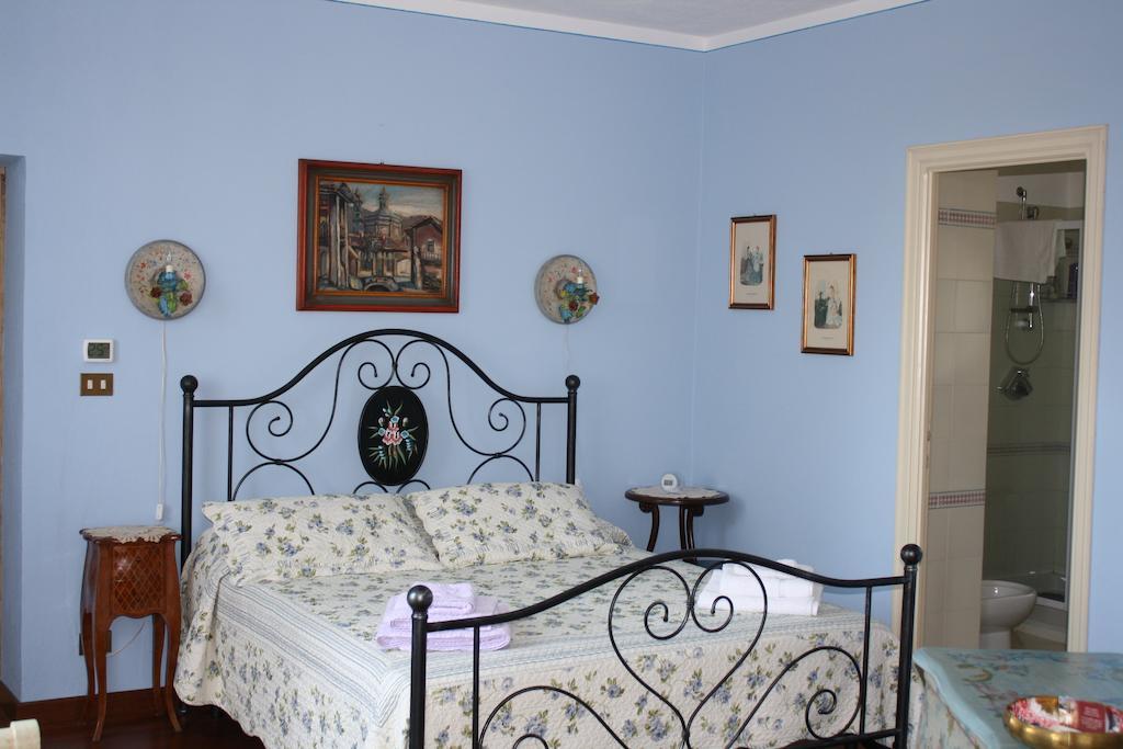 B&B Villa Cardellini Savigliano Quarto foto
